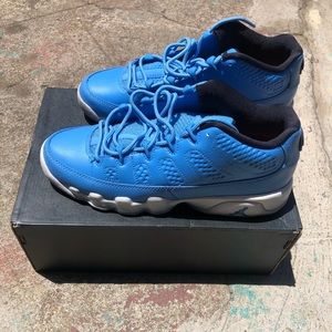 Air Jordan’s 9 Retro Low BG